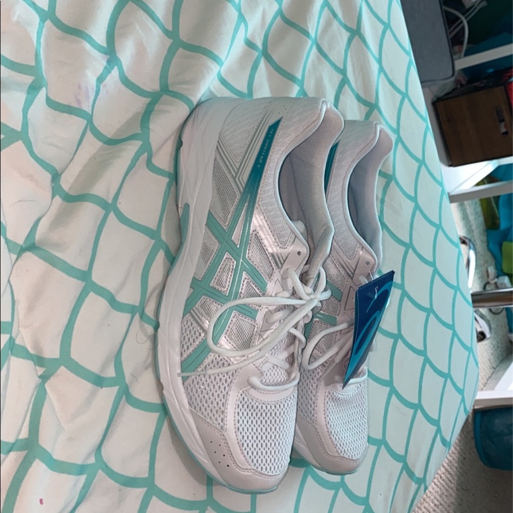 Women’s size 12 ASICS shoe